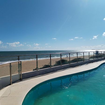 Islantilla-Apartamento Con Piscina Y Garaje En Primera Linea De Playa Isla Cristina Exterior foto