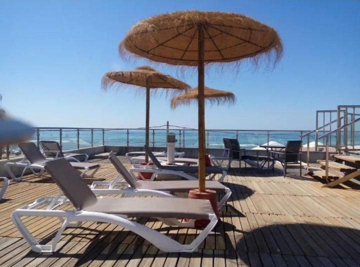 Islantilla-Apartamento Con Piscina Y Garaje En Primera Linea De Playa Isla Cristina Exterior foto